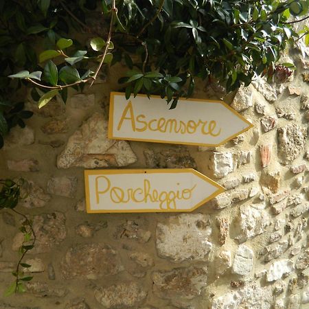 דירות נארני Casa Dell'Oliveto "Parcheggio Gratuito" מראה חיצוני תמונה