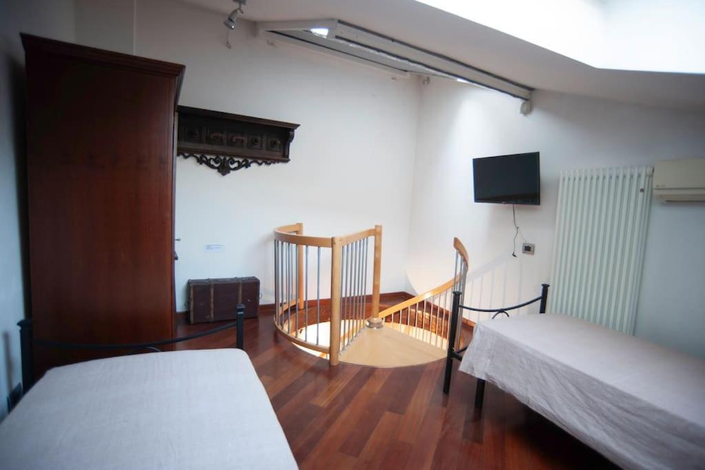 דירות נארני Casa Dell'Oliveto "Parcheggio Gratuito" מראה חיצוני תמונה